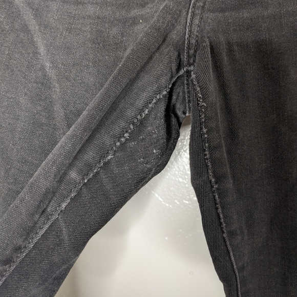 Levi's 311 Shaping Skinny 28 X 28 Black - Picture 9 of 12